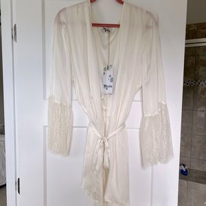 Show me your mumu robe